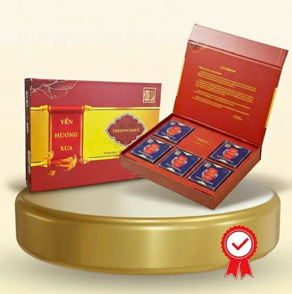 Hộp quà Yến sấy thăng hoa